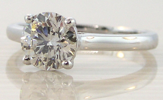 Style# 1383 Round Solitaire